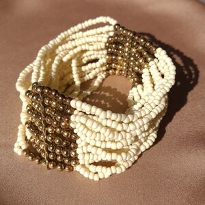 Vintage Agate and Cream Bead Bracelet